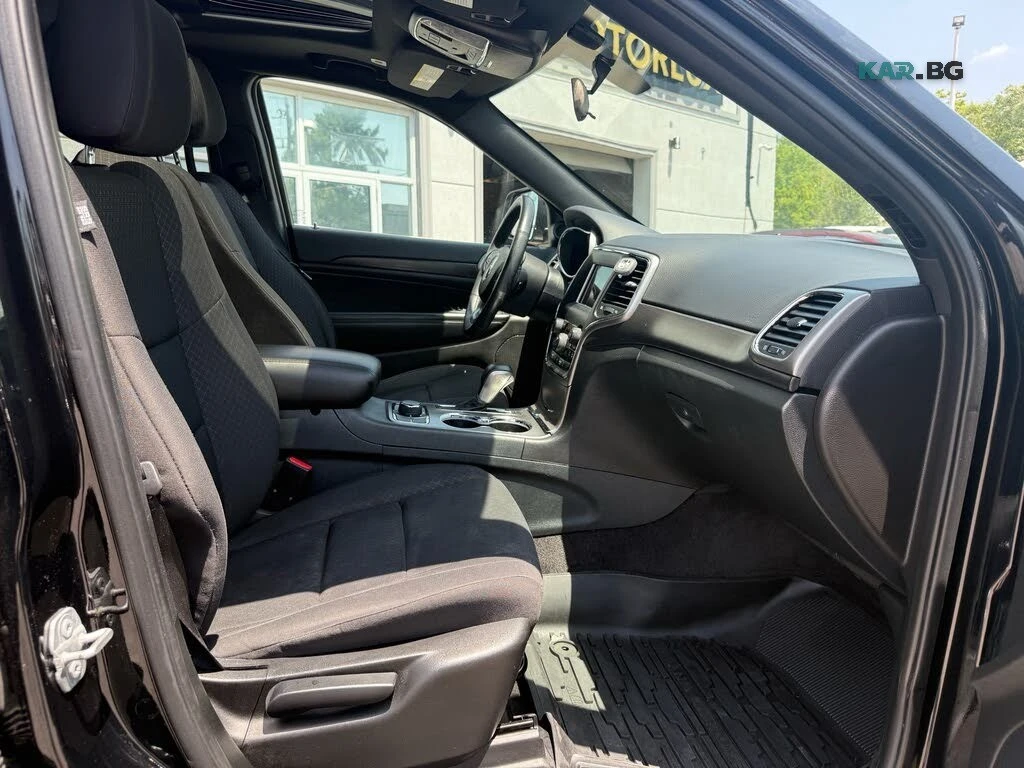 Jeep Grand cherokee Laredo* 4WD* АвтоКредит* (ЦЕНА ДО БГ) , снимка 16 - Автомобили и джипове - 55905750