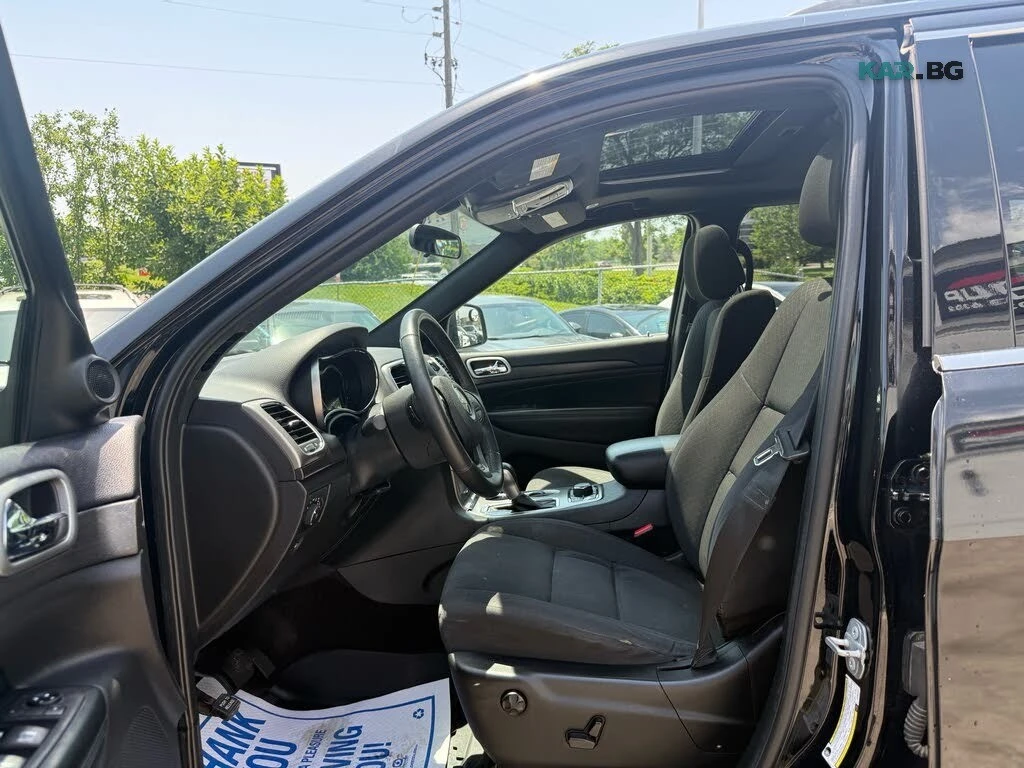 Jeep Grand cherokee Laredo* 4WD* АвтоКредит* (ЦЕНА ДО БГ) , снимка 17 - Автомобили и джипове - 55905750