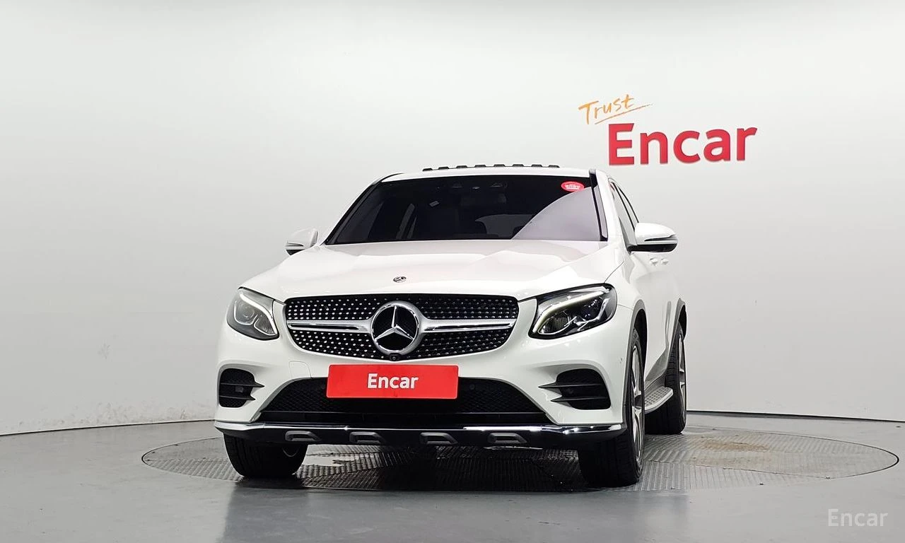 Mercedes-Benz GLC 220 4MATIC* AMG LINE* 360 КАМЕРИ* ШИБИДАХ* КРАЙНА ЦЕНА, снимка 2 - Автомобили и джипове - 55995779