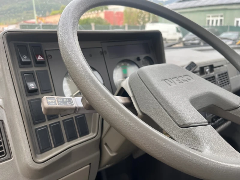 Iveco 3510 2.5TD 82 хил км за багер, снимка 10 - Бусове и автобуси - 51662427