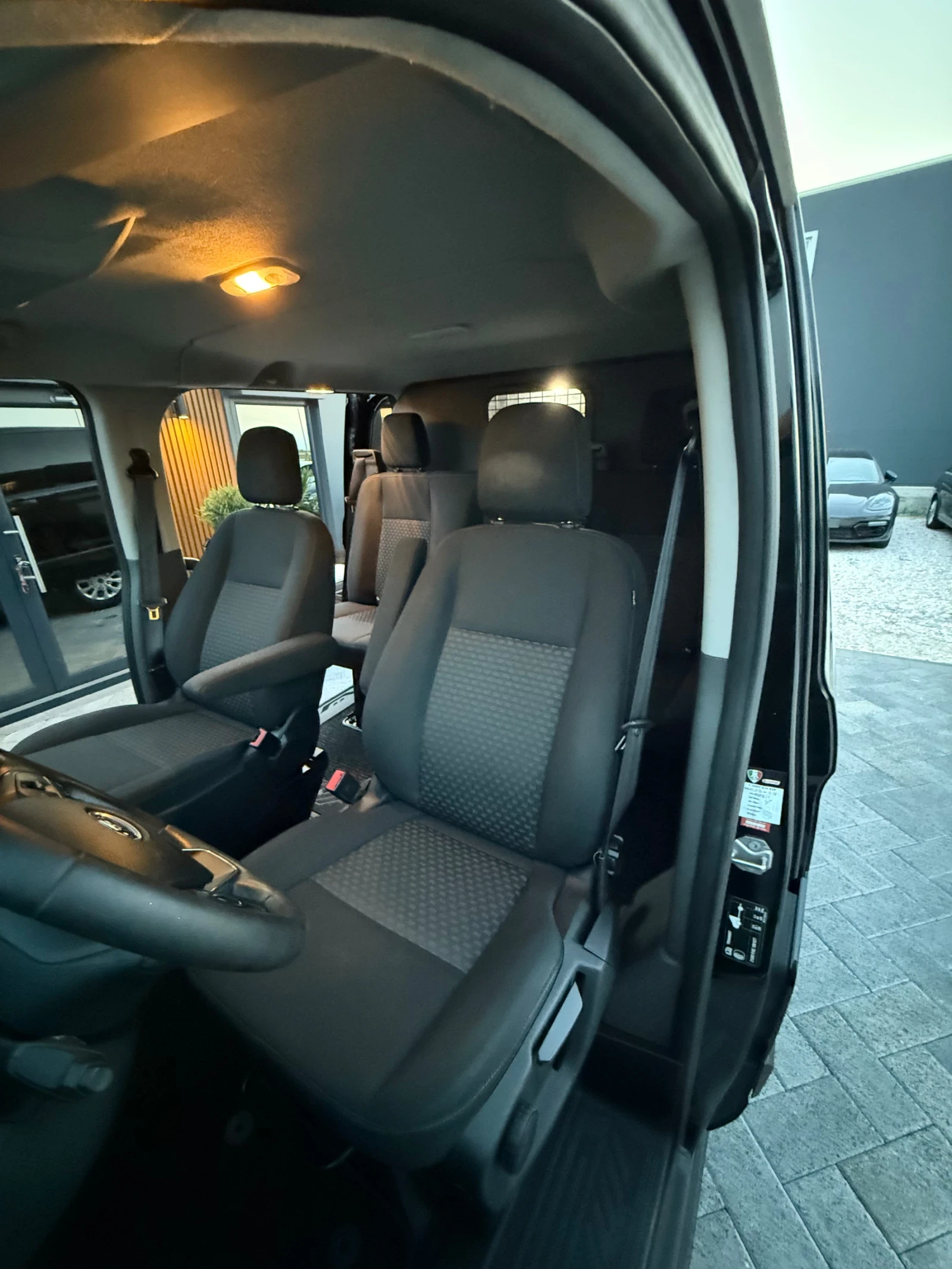 Ford Transit Custom Без аналог!На реални 170000км! - изображение 10