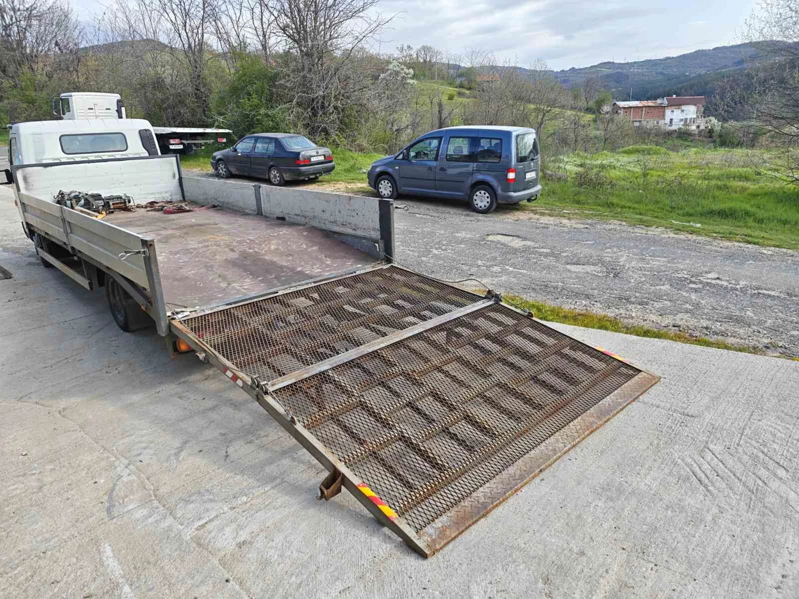 Mitsubishi Canter ПЪТНА ПОМОЩ, снимка 10 - Бусове и автобуси - 54236280