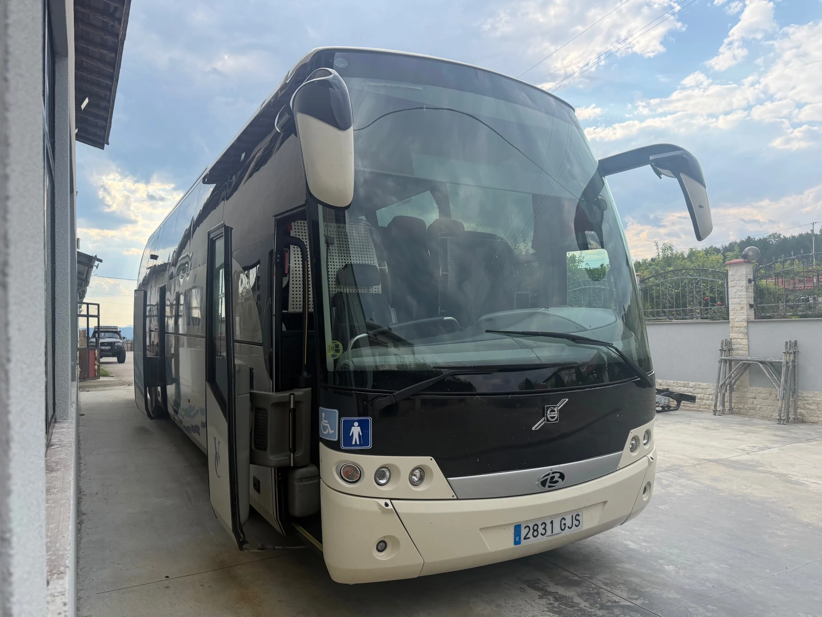 Volvo B10m BEULAS-12m, снимка 2 - Бусове и автобуси - 55610971