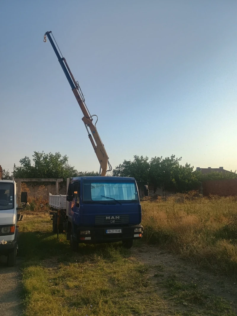 Man 8.180 Самосвал със кран, снимка 10 - Камиони - 52071054