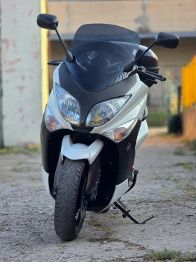 ����� �� �������� �� Yamaha T-max