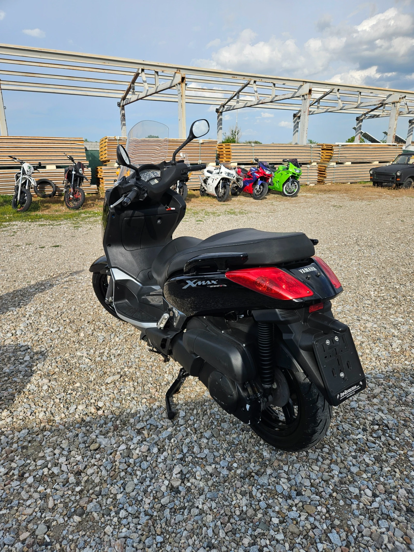 Yamaha X-max 250i Лизинг Бартер , снимка 7 - Мотоциклети и мототехника - 51185540