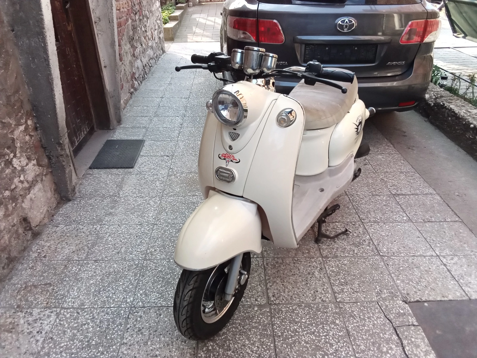 Vespa 50 Yiying 49cc 4тактов, снимка 3 - Мотоциклети и мототехника - 53863799