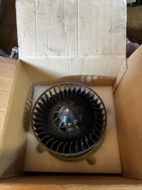 Нов! Вентилатор за парно Mercedes E-class. W210. 2108203842. , снимка 1