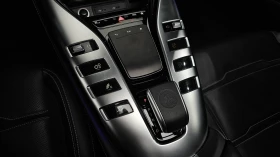 Mercedes-Benz AMG GT 43* 360* ЕЛ. БАГАЖНИК* HUD* BLIND SPOT* КРАЙНА ЦЕН, снимка 9
