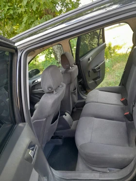 Opel Astra 1.9 cdti,  120кс, 6 скорости, снимка 9