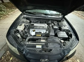 Hyundai Elantra, снимка 14 - Автомобили и джипове - 53601354
