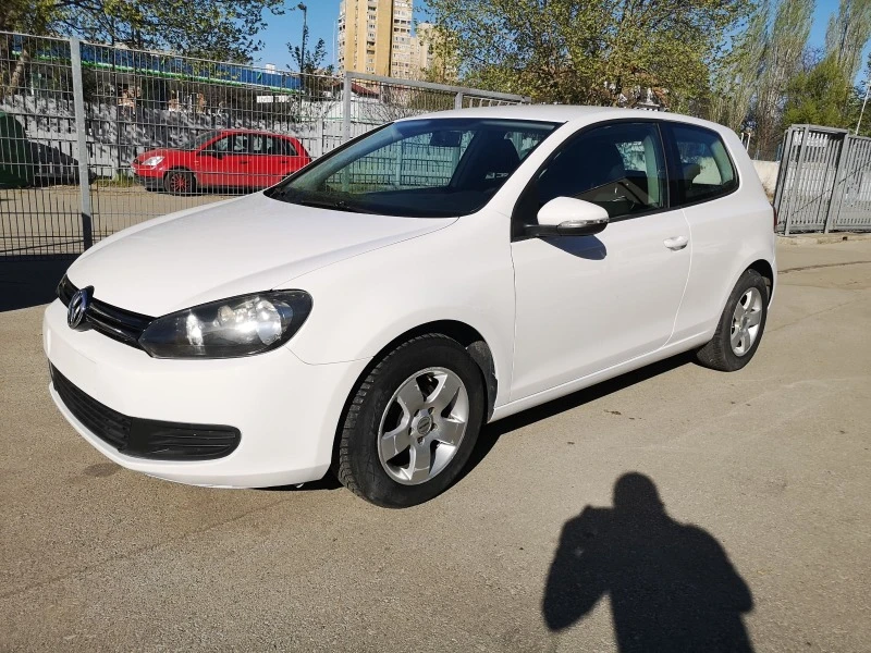 VW Golf, снимка 1 - Автомобили и джипове - 45100517