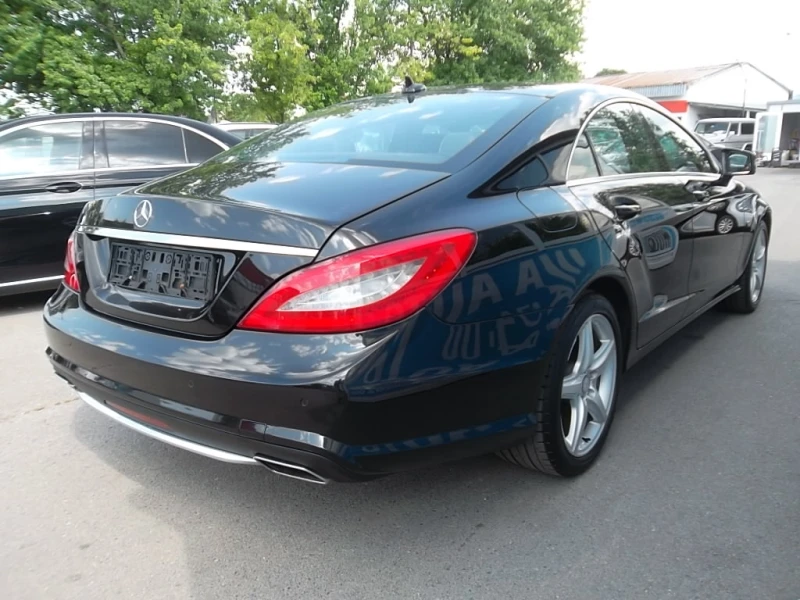 Mercedes-Benz CLS 350 AMG FULL OБДУХВАНЕ, НОВИ ВЕРИГИ, снимка 3 - Автомобили и джипове - 46557660