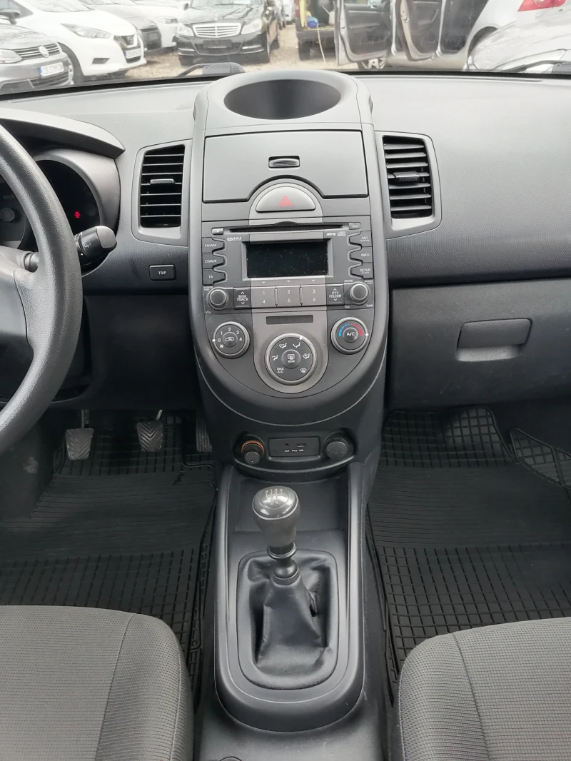 Kia Soul 1.6i/126кс, климатик, 150х.км, снимка 13 - Автомобили и джипове - 48319007