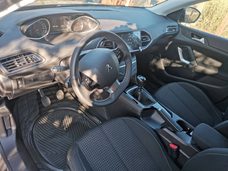 Peugeot 308 1.5 BlueHDi 130 , снимка 6 - Автомобили и джипове - 48429577