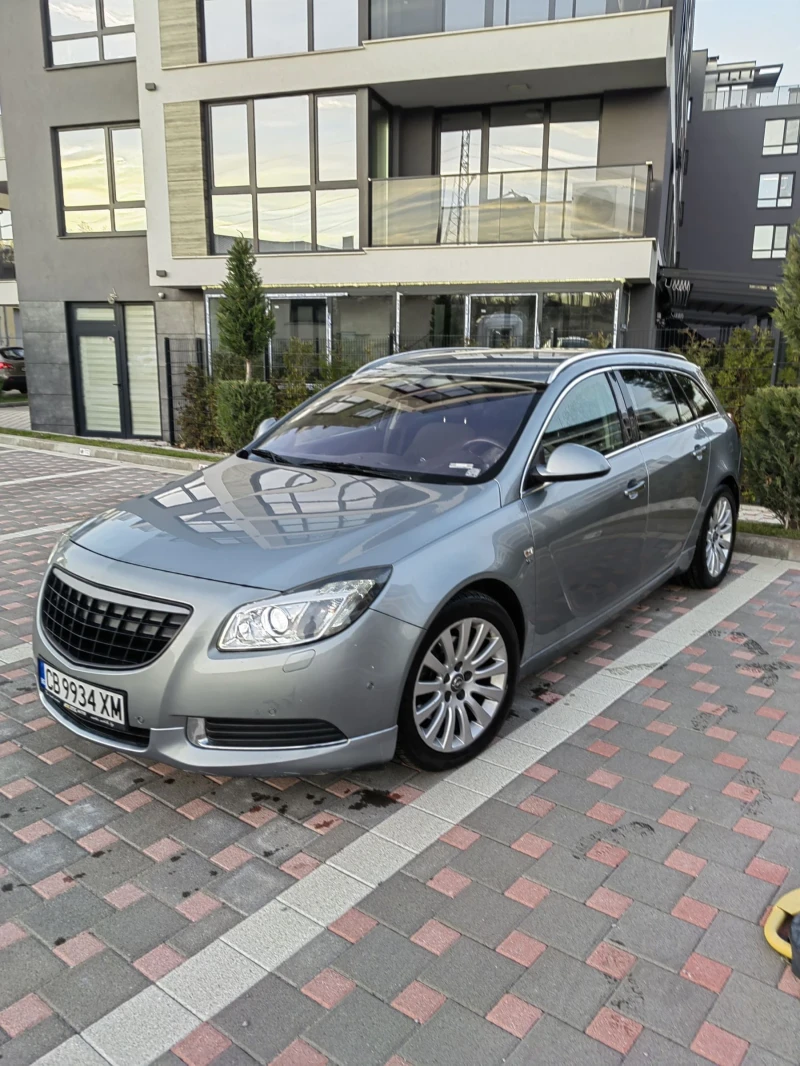 Opel Insignia ГАЗ, снимка 1 - Автомобили и джипове - 48734948