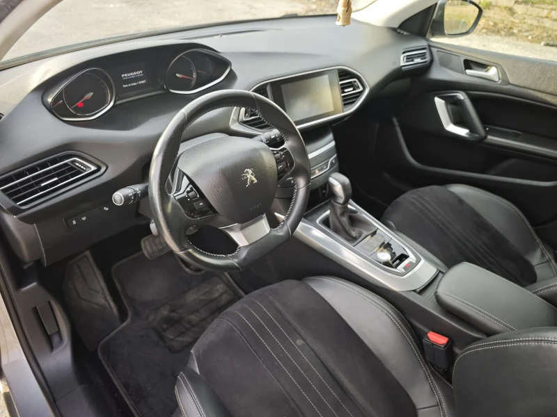 Peugeot 308 2.0 BlueHDI 150k.c. АВТОМАТ, снимка 10 - Автомобили и джипове - 49585182