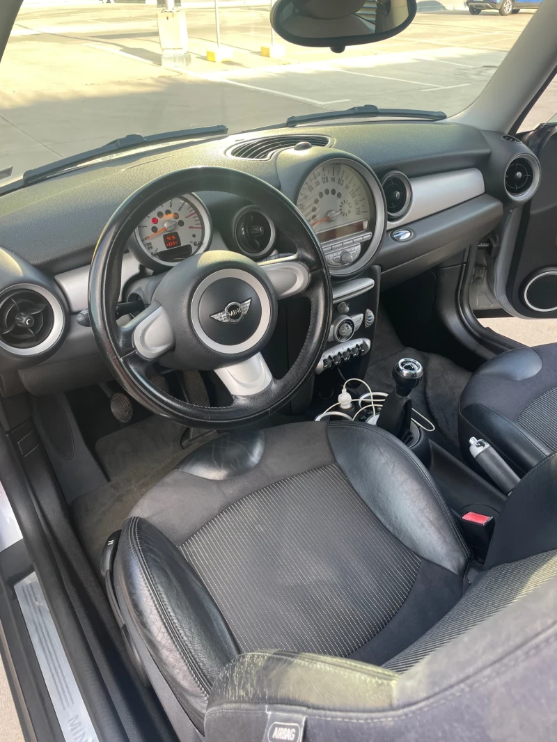 Mini Cooper 1.6i, снимка 11 - Автомобили и джипове - 51523183