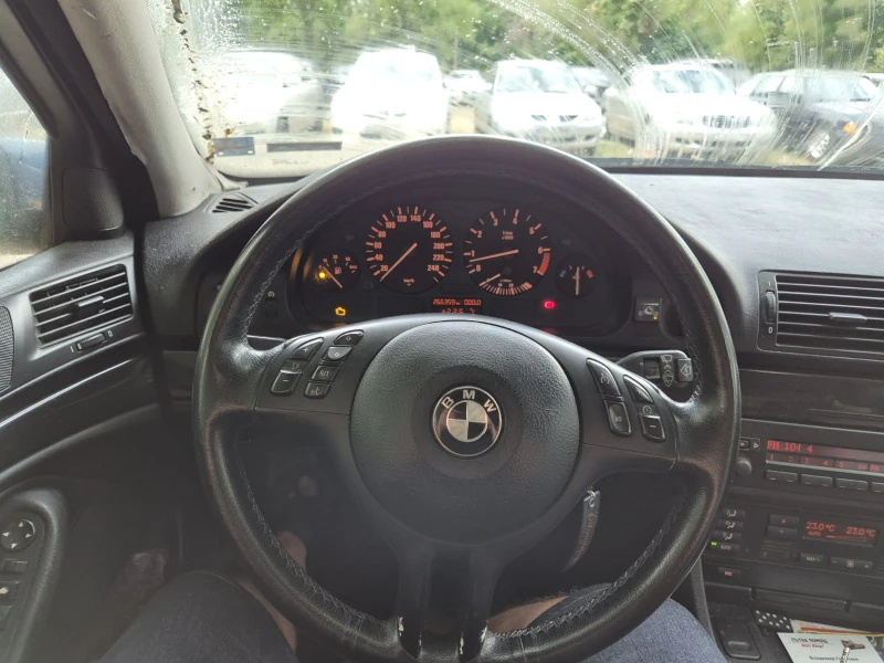 BMW 520, снимка 14 - Автомобили и джипове - 52271227