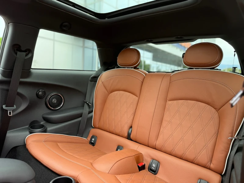 Mini Cooper s 2.0 TwinPower Turbo, снимка 7 - Автомобили и джипове - 51886655