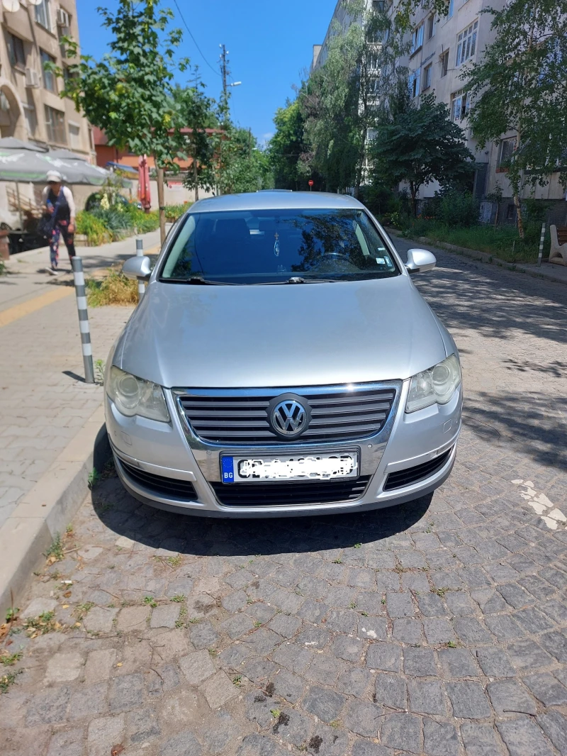 VW Passat 2.0 FSI, снимка 3 - Автомобили и джипове - 52004684