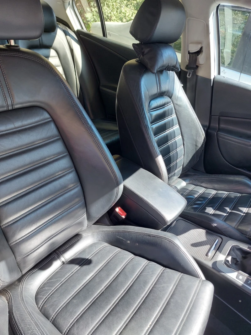 VW Passat 2.0 FSI, снимка 14 - Автомобили и джипове - 52004684