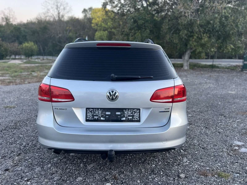 VW Passat B 7, снимка 5 - Автомобили и джипове - 52887174