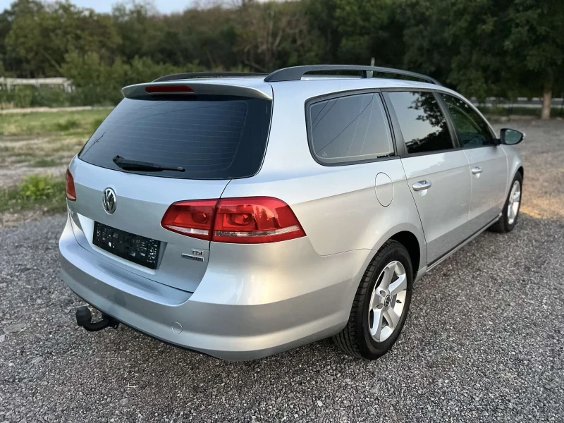 VW Passat B 7, снимка 3 - Автомобили и джипове - 52887174