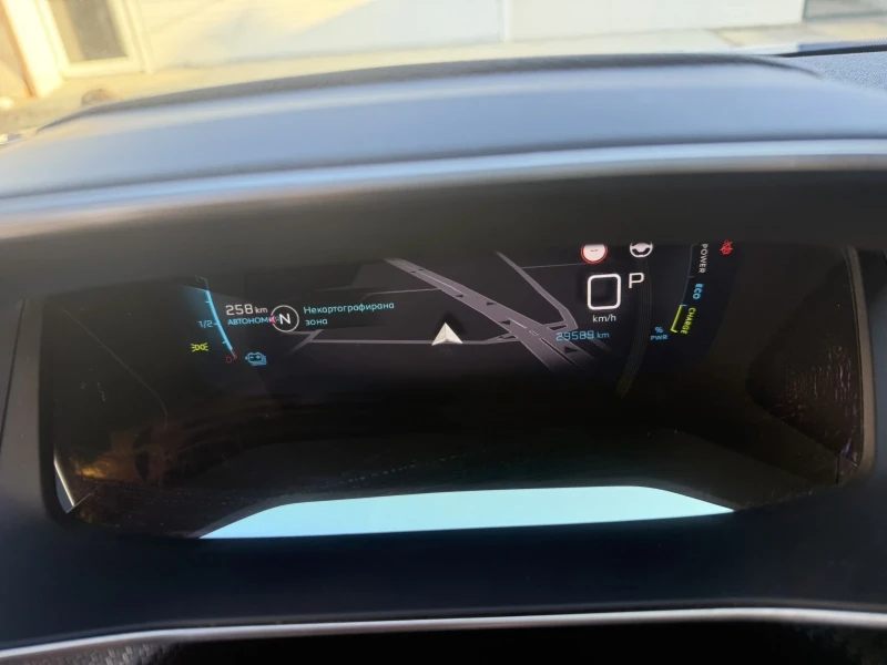 Peugeot 2008 GT, снимка 11 - Автомобили и джипове - 52817673