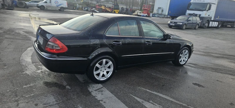 Mercedes-Benz E 270 2.7 CDI, снимка 5 - Автомобили и джипове - 52851926