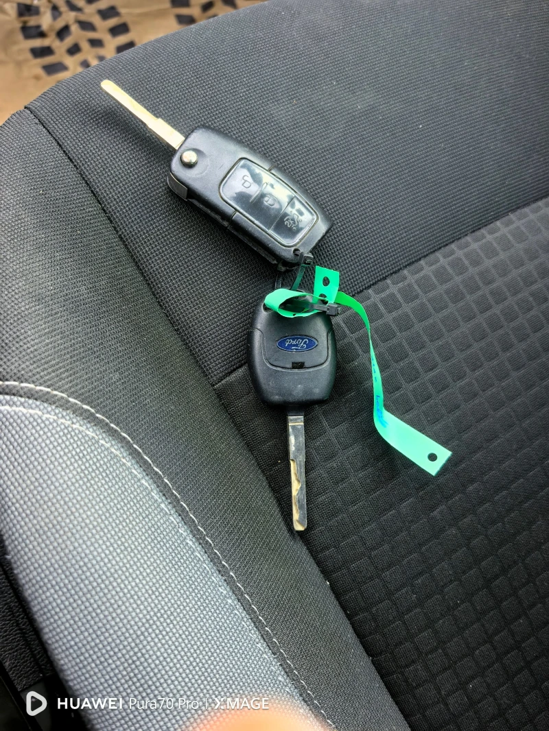 Ford B-Max, снимка 15 - Автомобили и джипове - 52914321