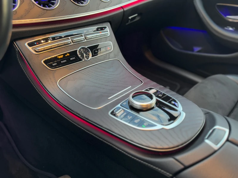 Mercedes-Benz E 350, снимка 10 - Автомобили и джипове - 53289071