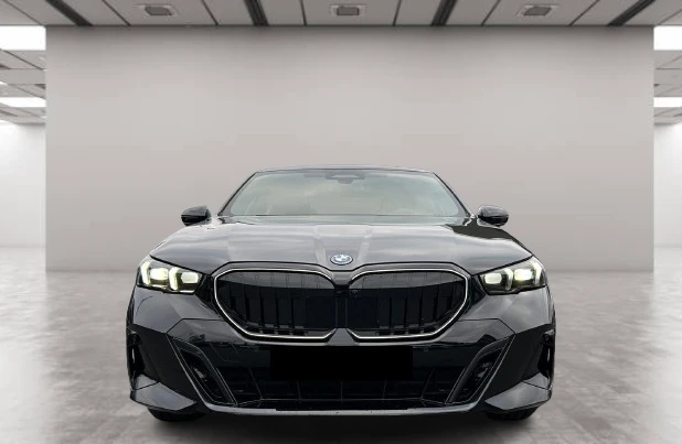 BMW 550 e xDrive M-Sport Pro = NEW = Гаранция - изображение 3