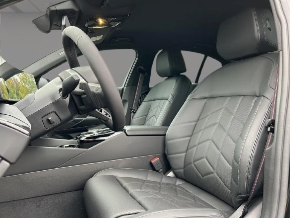 BMW 550 e xDrive M-Sport Pro = NEW = Гаранция - изображение 8