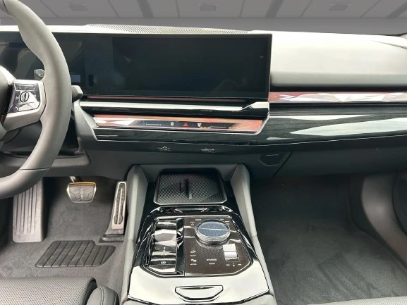 BMW 550 e xDrive M-Sport Pro = NEW =  | Mobile.bg   11