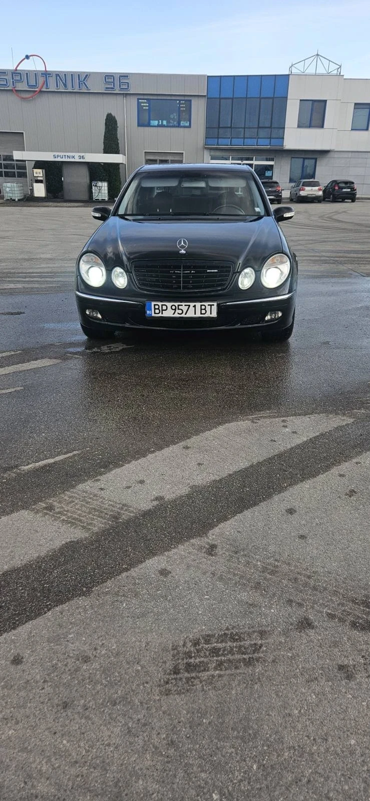 Mercedes-Benz E 270 2.7 CDI