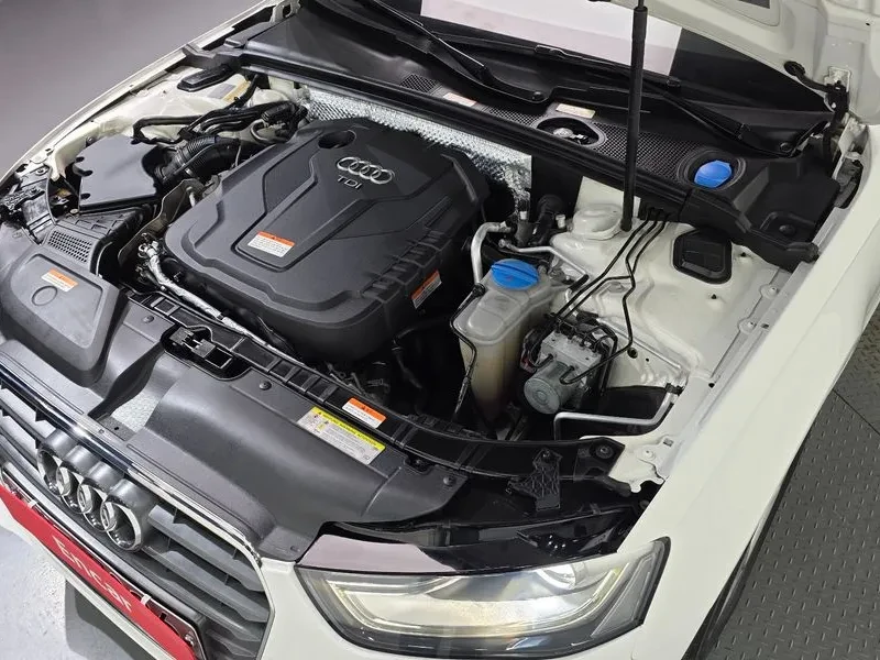 Audi A4 2.0 TDI Quattro - САМО 30% АВАНС, снимка 6 - Автомобили и джипове - 56114899