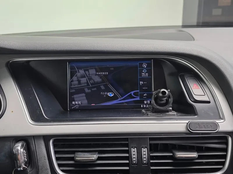 Audi A4 2.0 TDI Quattro - САМО 30% АВАНС, снимка 14 - Автомобили и джипове - 56114899