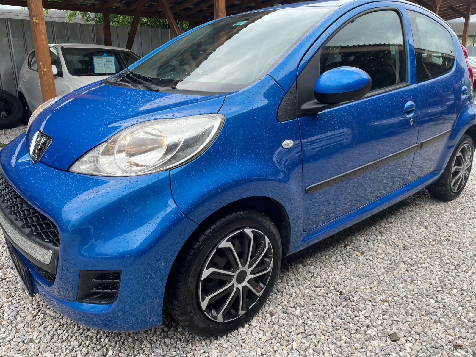 Peugeot 107 1.0 i FACE A/C - изображение 2