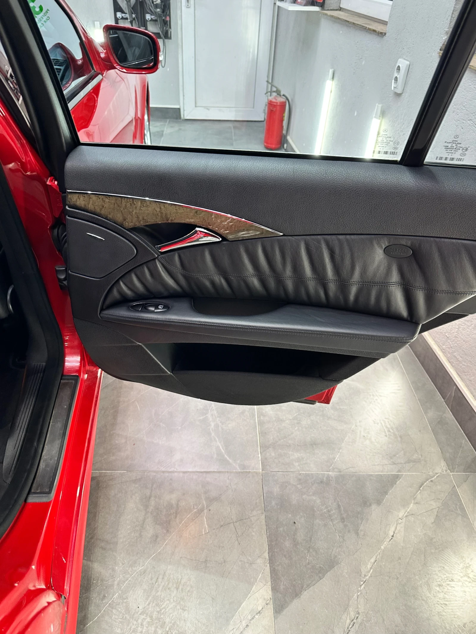 Mercedes-Benz E 320 CDI ORIGINALNO CHERVENO | Mobile.bg   12