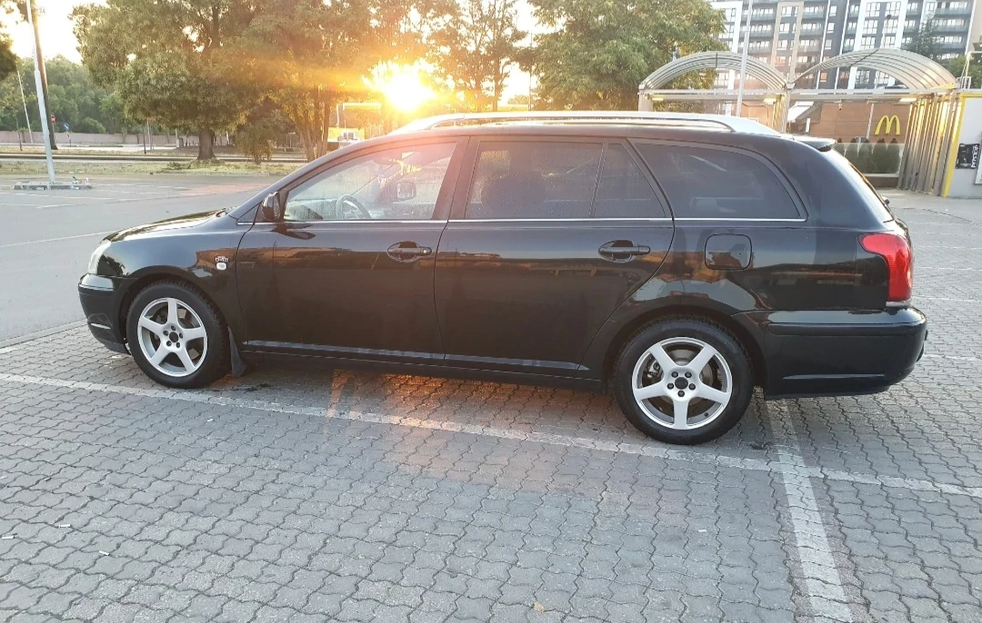 Toyota Avensis 2.0 D4D - изображение 4
