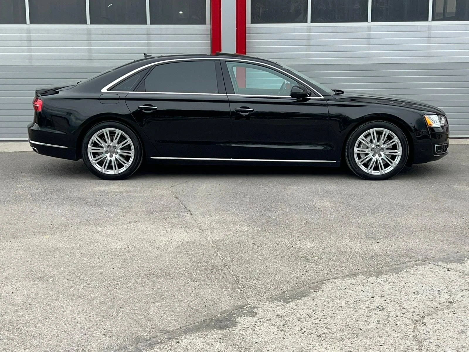 Audi A8 4.0I AUTOMATIK KEY LESS NAVI KAMERA EVRO  - изображение 7