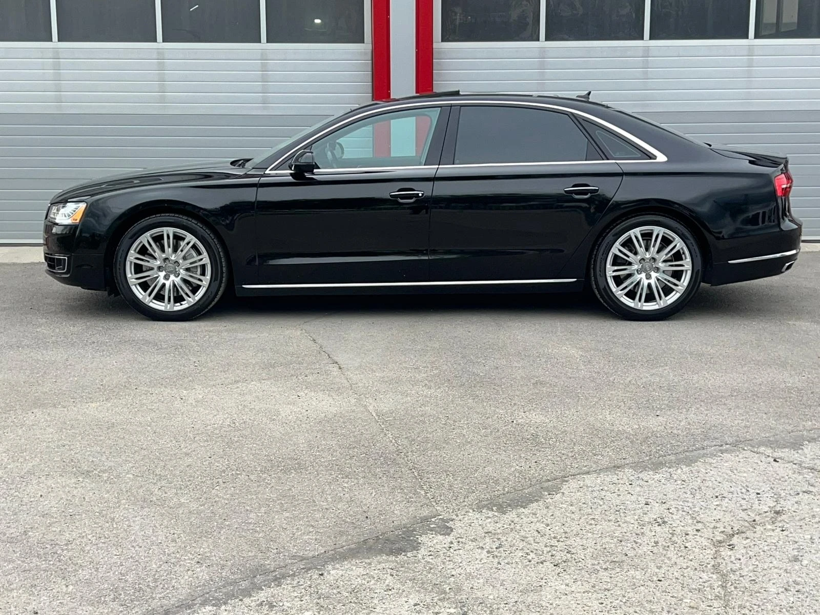 Audi A8 4.0I AUTOMATIK KEY LESS NAVI KAMERA EVRO  - изображение 6