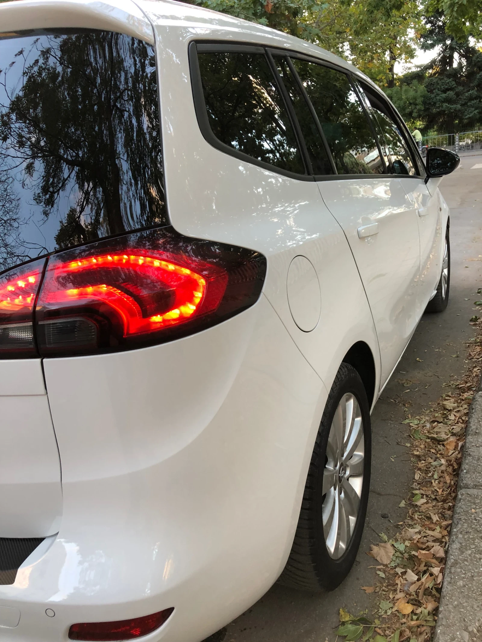 Opel Zafira  - изображение 7