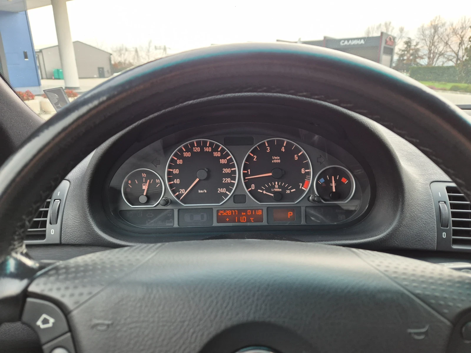 BMW 320 | Mobile.bg   11