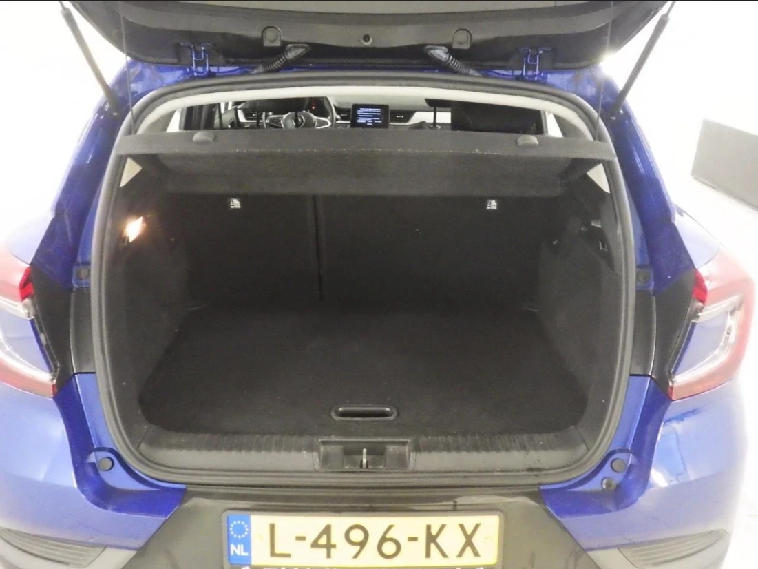 Renault Captur 1.0 TCe Zen, снимка 6 - Автомобили и джипове - 53769916