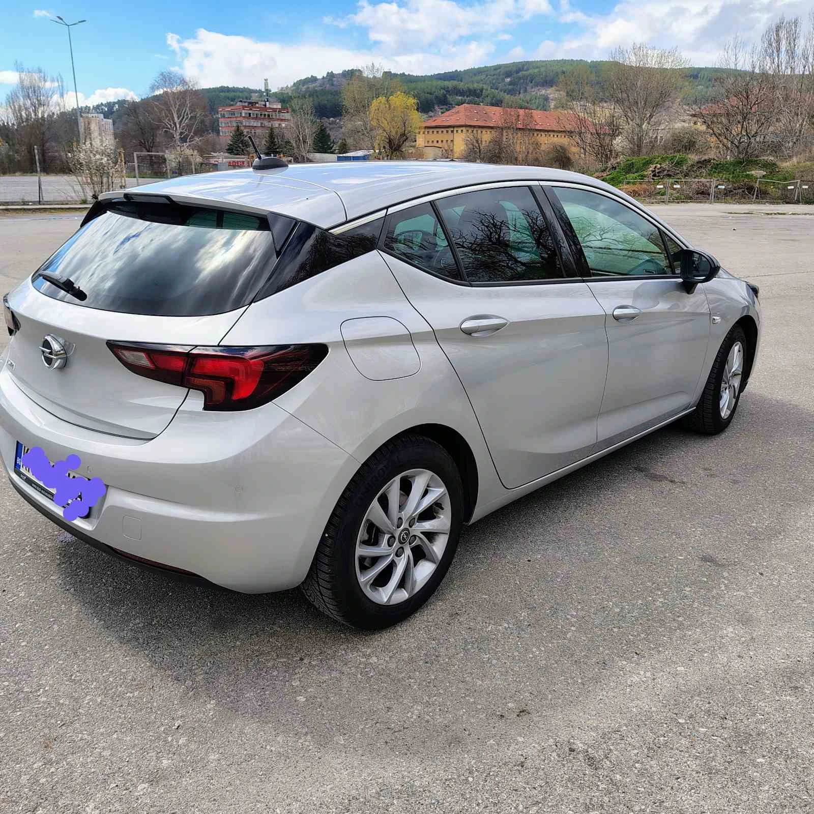 Opel Astra, снимка 2 - Автомобили и джипове - 54149909