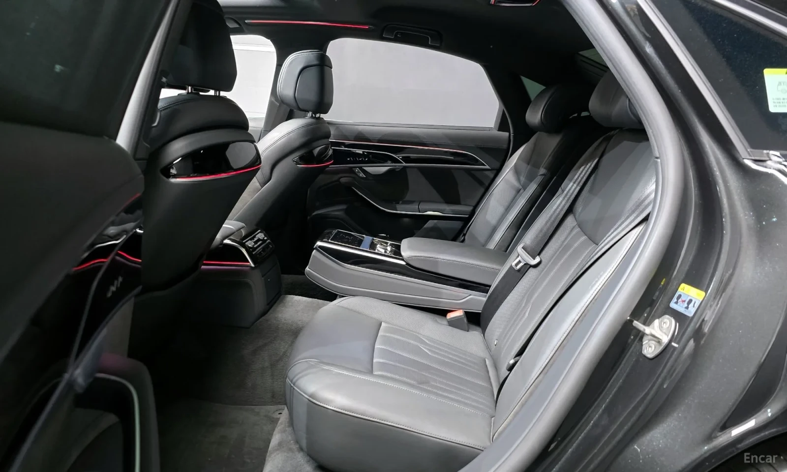 Audi A8, снимка 12 - Автомобили и джипове - 55003150