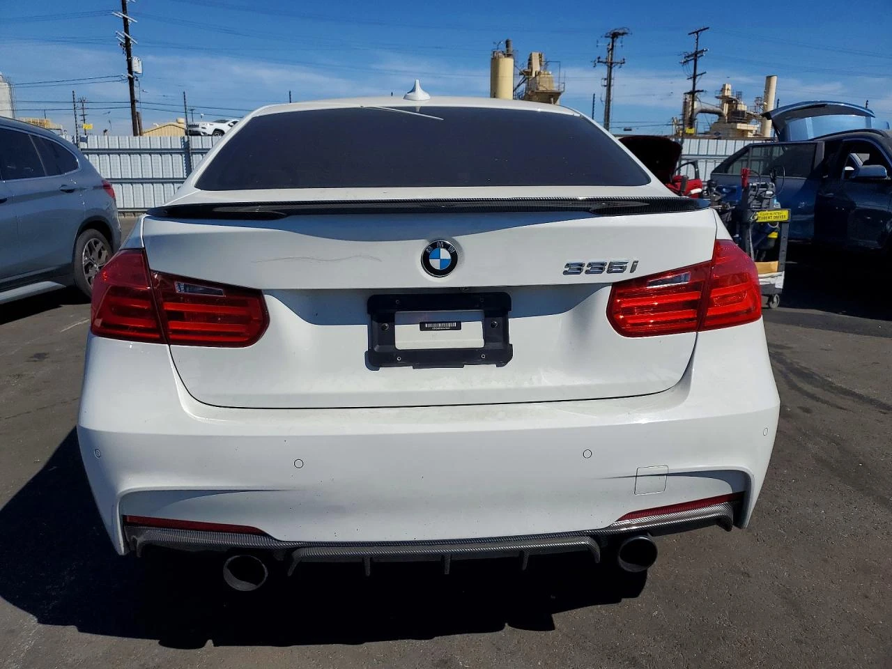 BMW 335 M SPORT PACK| HUD| KEYLESS| 88, 000KM!!! | Mobile.bg � ����������� 5
