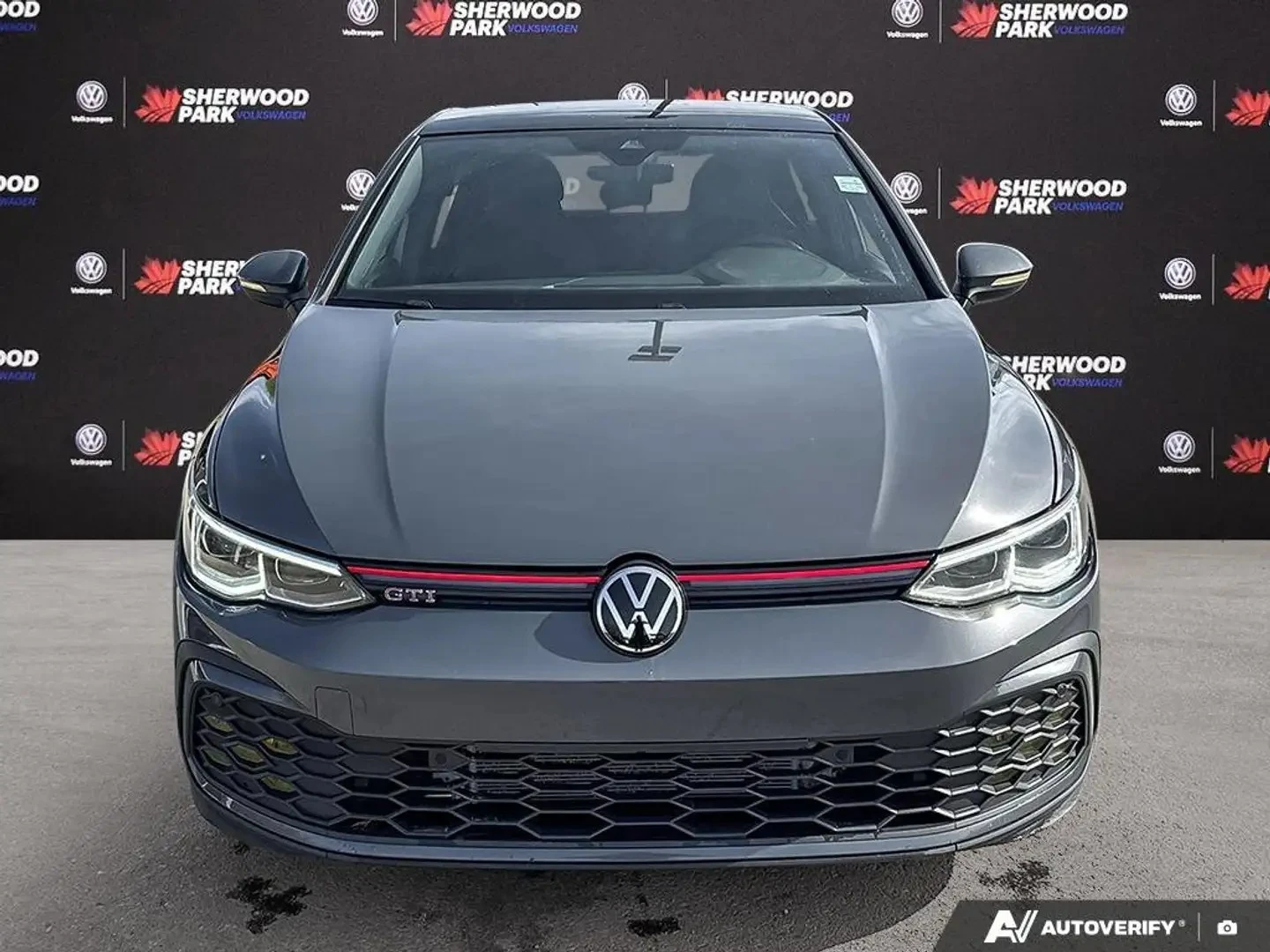 VW Golf GTI AUTOBAHN DSG ЦЕНА ДО БЪЛГАРИЯ АВТОКРЕДИТ, снимка 2 - Автомобили и джипове - 55464046